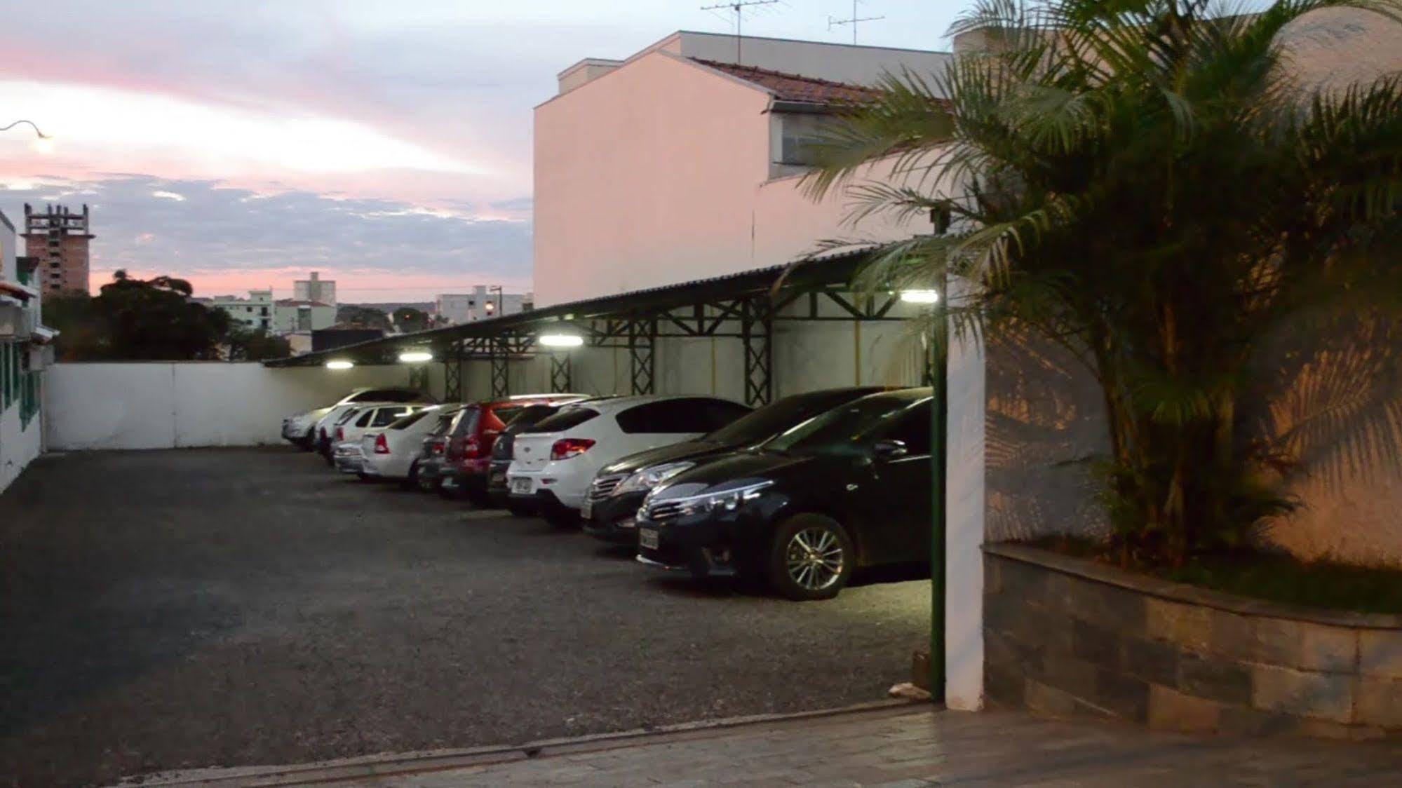 Indaia Hotel São Carlos Exterior foto